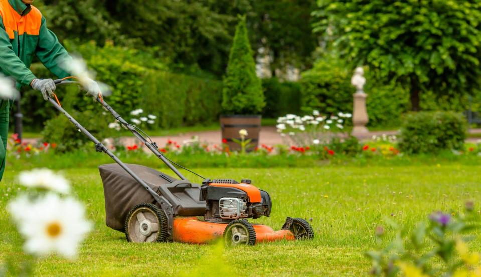 Littles-Lawn-Care