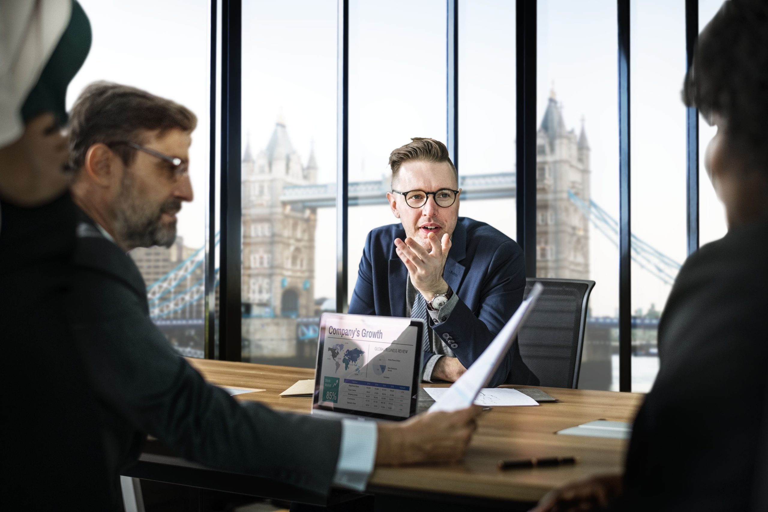 Payroll Outsourcing UK: A Complete Solution for Modern Businesses