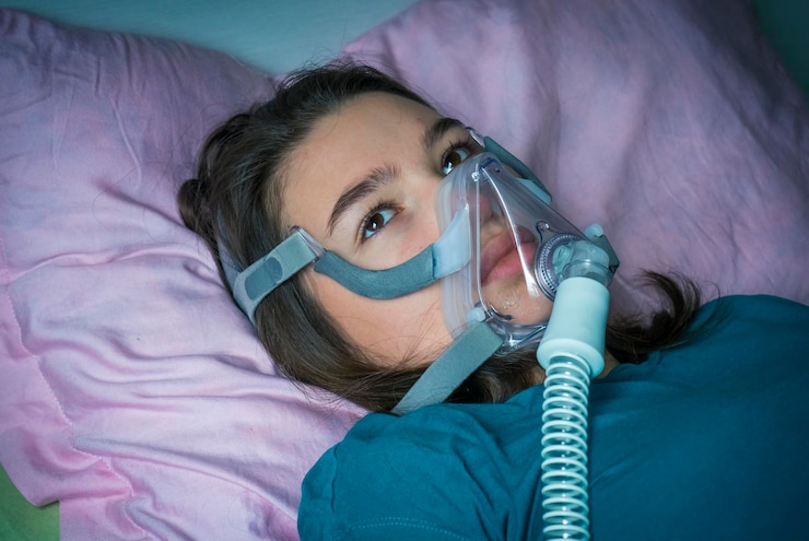 coronavirus-patient-covid-19-young-girl-oxygen-mask-hospital_1048944-23116635