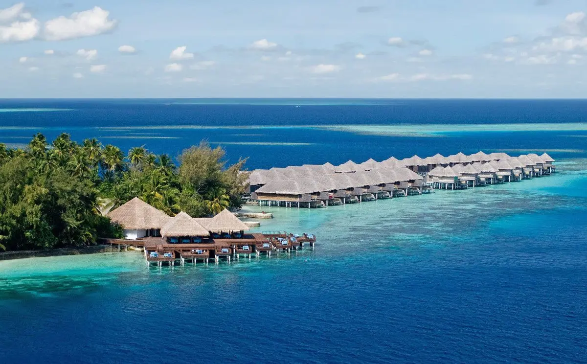 Dubai to Maldives Travel Packages: Prices, Honeymoon Deals & Best Resorts