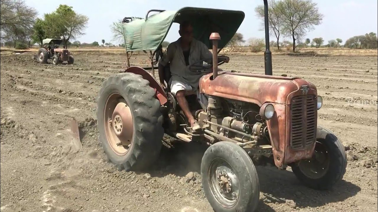 Purana Tractor