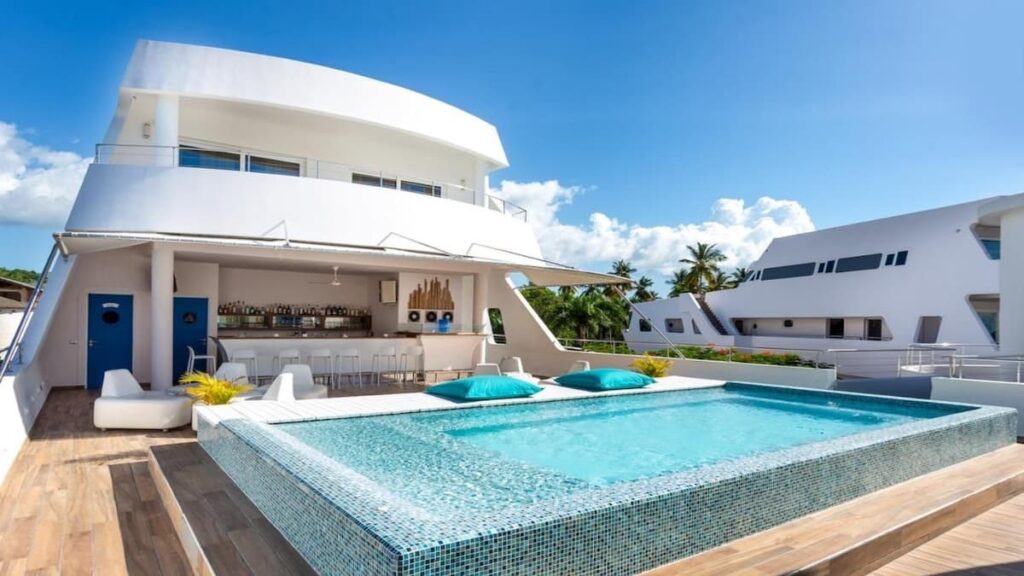 Apartamento-en-barco-Las-Terrenas-5-1024x576