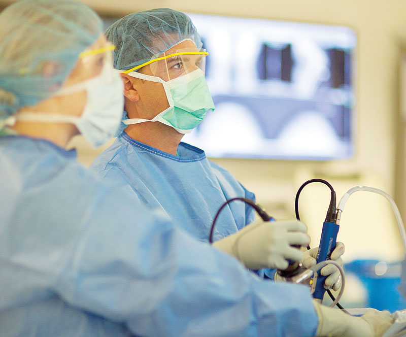 april22-knee-arthroscopy