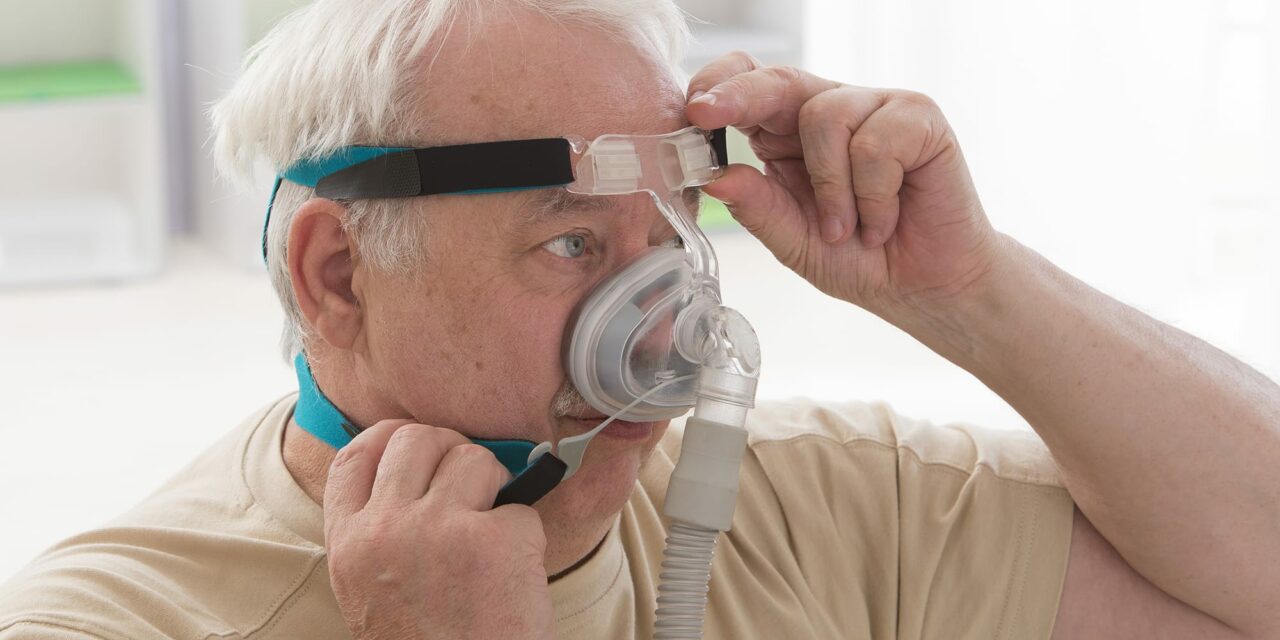Cpap-senior-sleepapnea-2k-1280x640