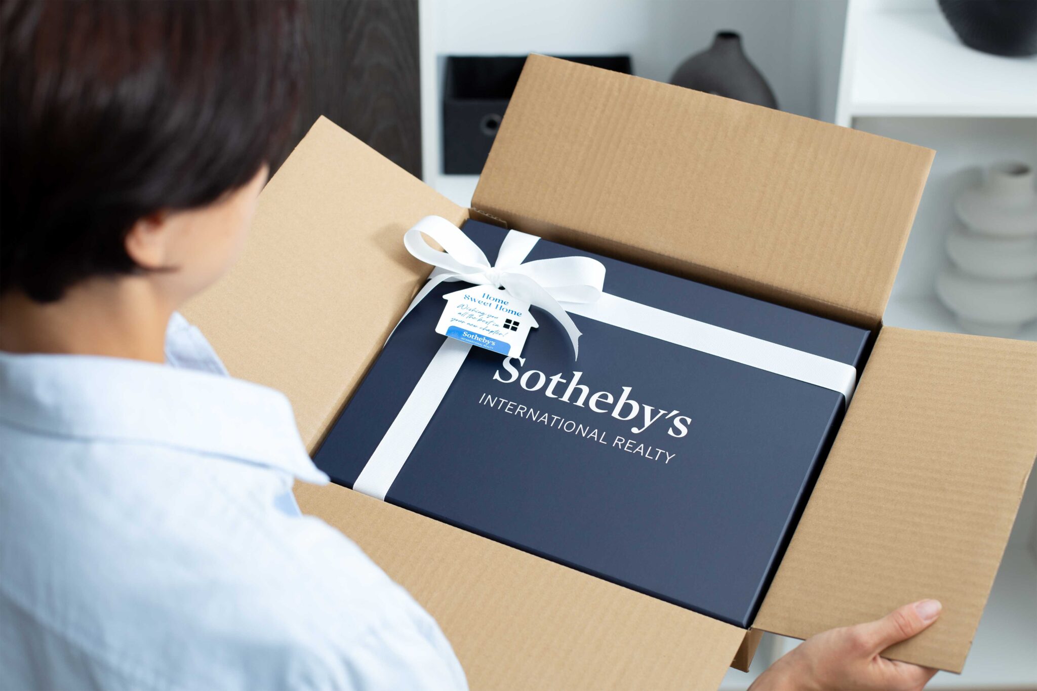 Forest-Decor-Employee-Gifts-12-of-12-2048x1365