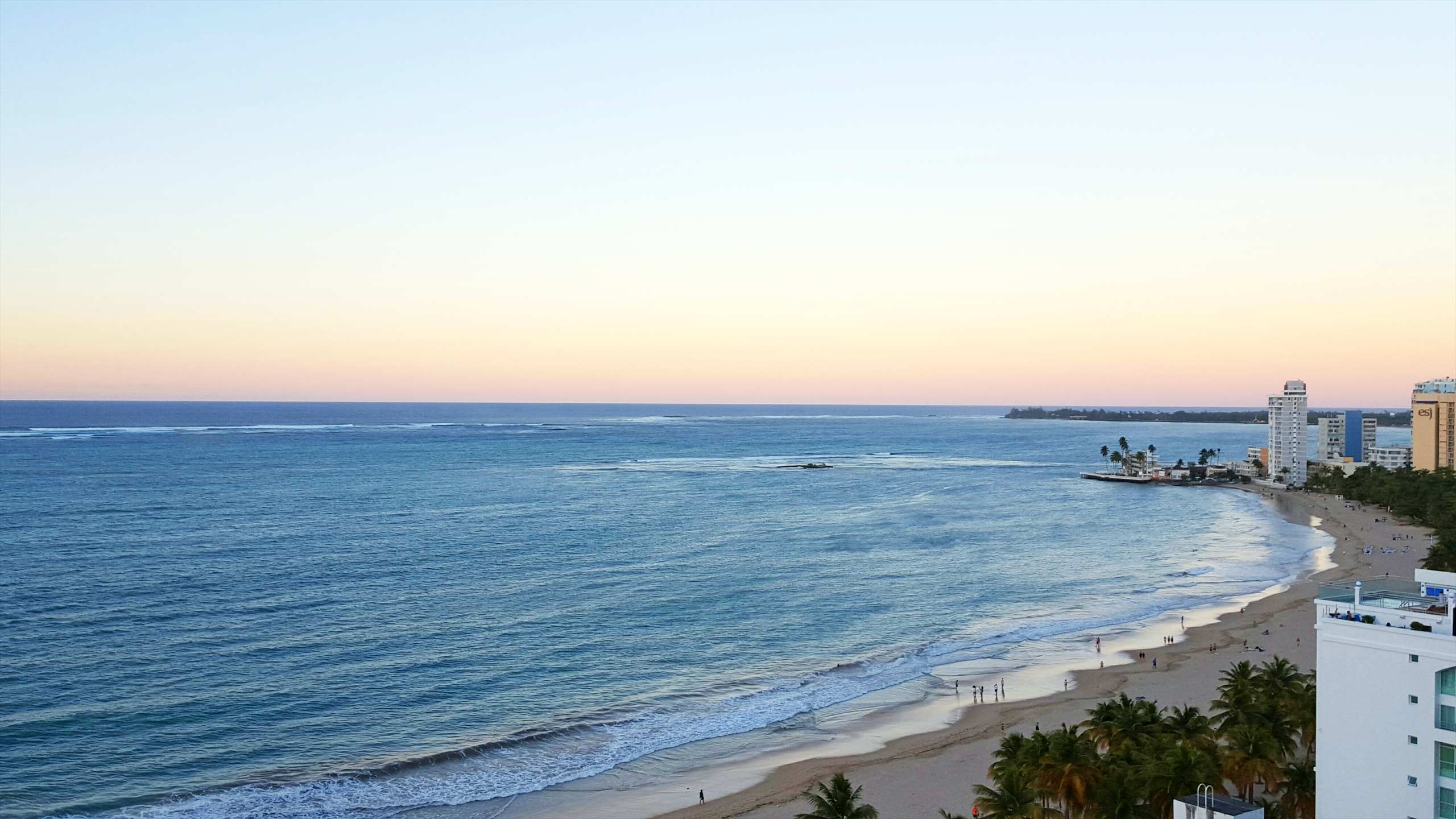 Isla-Verde-Beach-evening-web
