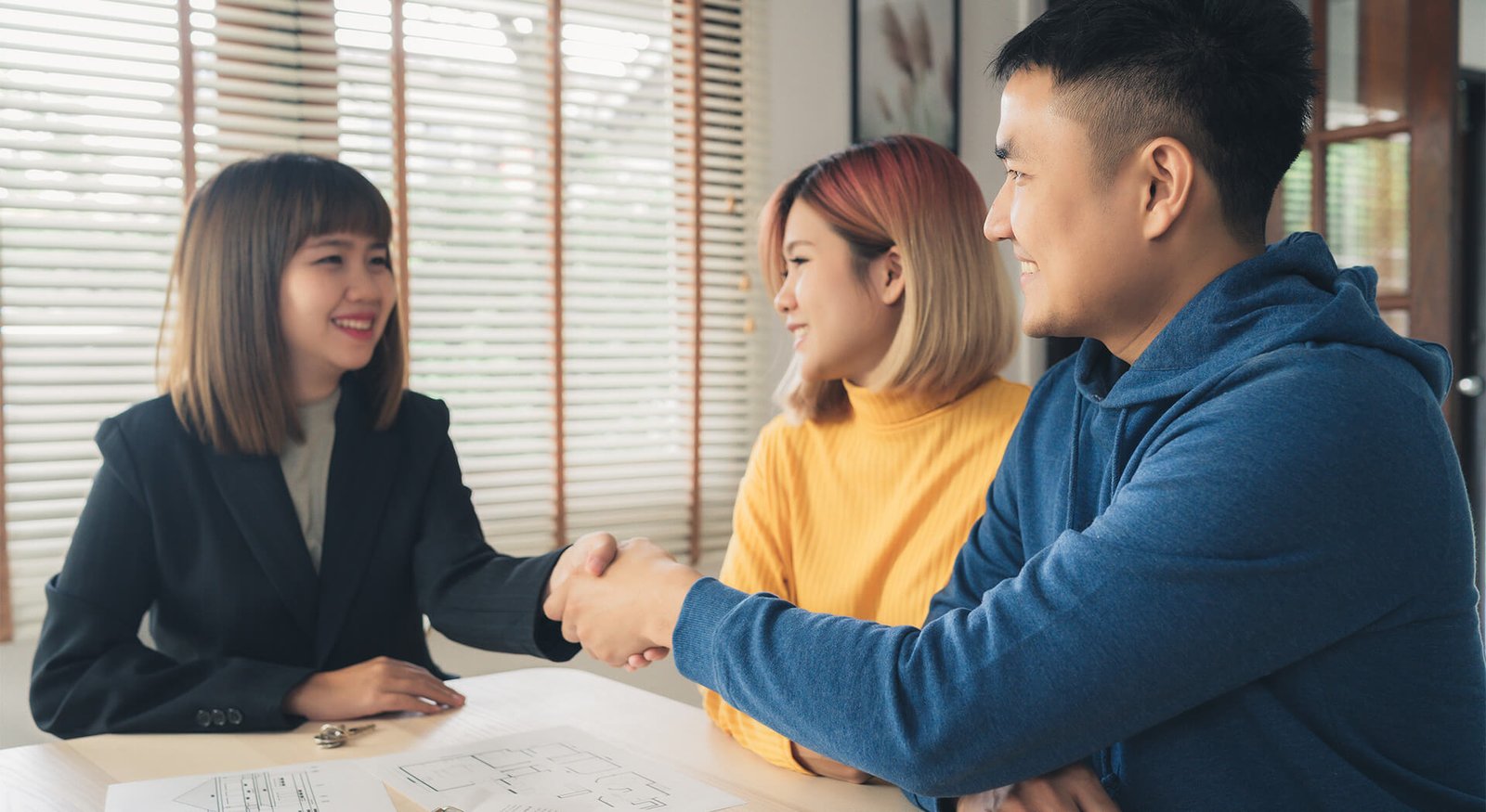 confidence-home-bg-2