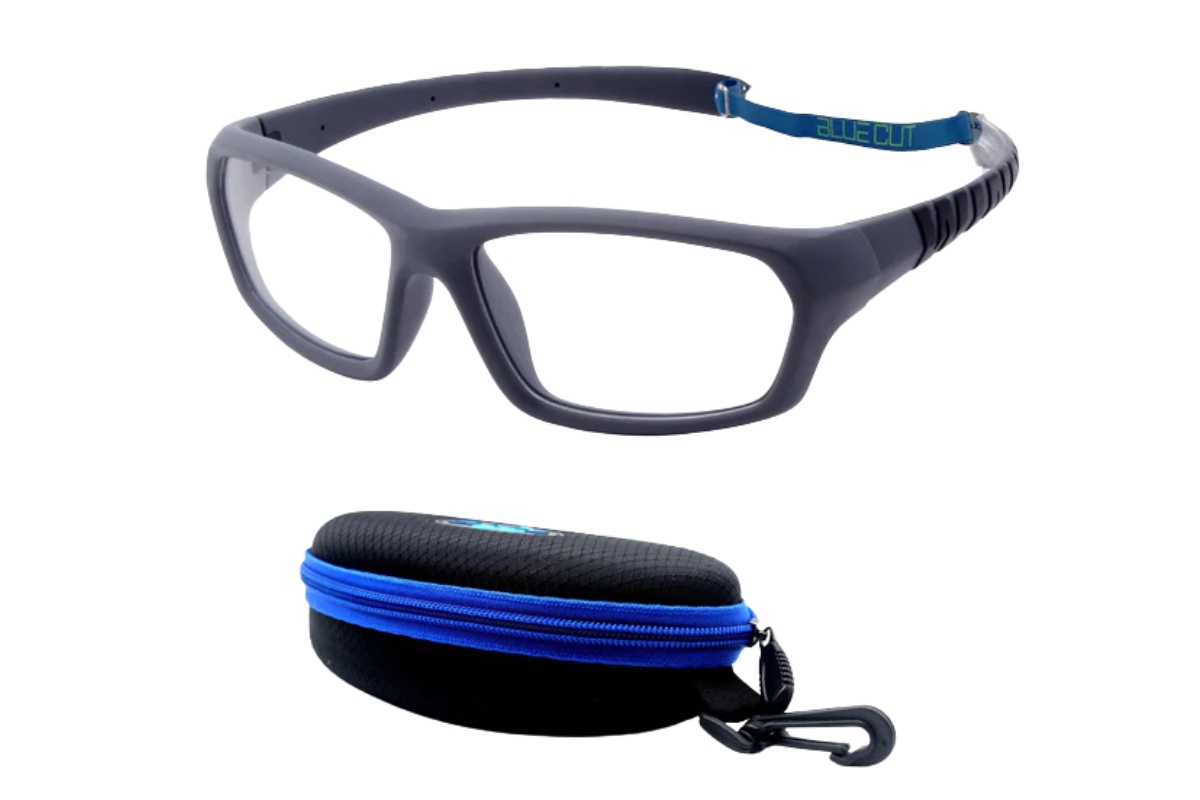 u7988-Top-Benefits-of-Prescription-Sport-Glasses-for-Kids-Who-Play-Sports