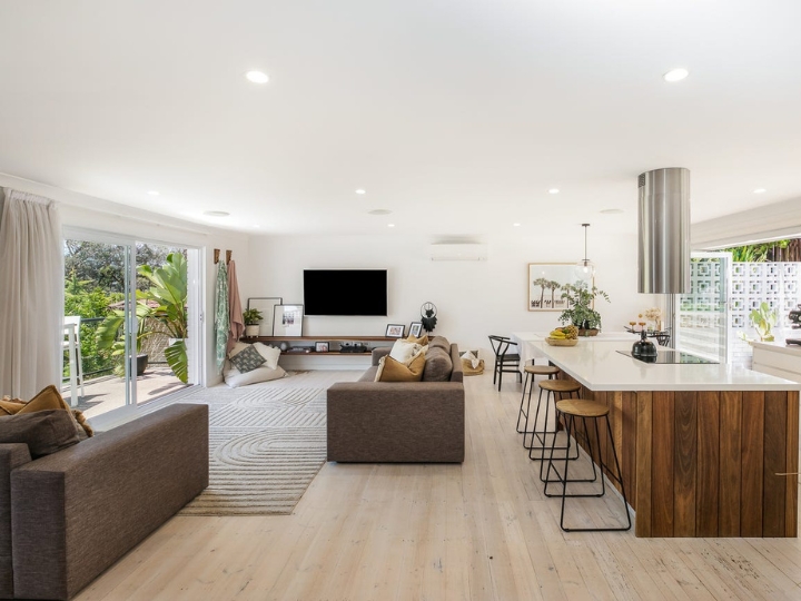 aluminium folding doors