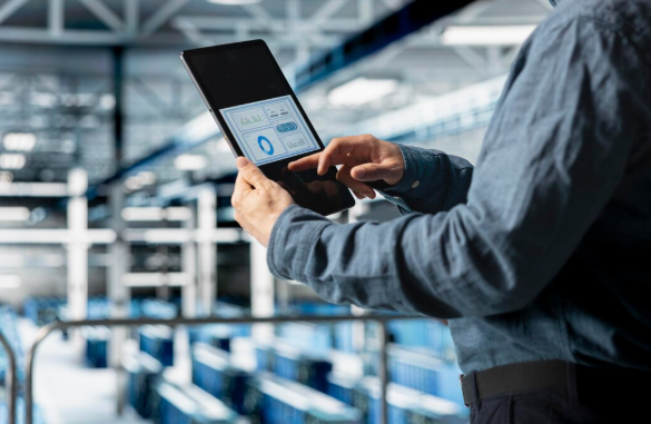 logistics software development