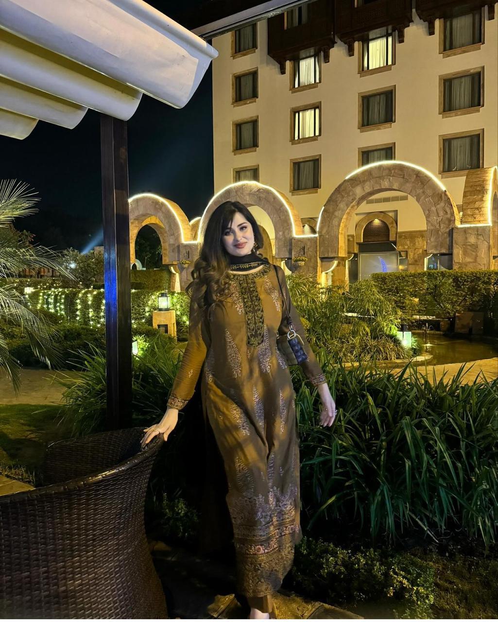 u10919-WhatsApp-Image-2025-02-19-at-1.05.31-AM