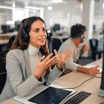 u2200-call-center-agents