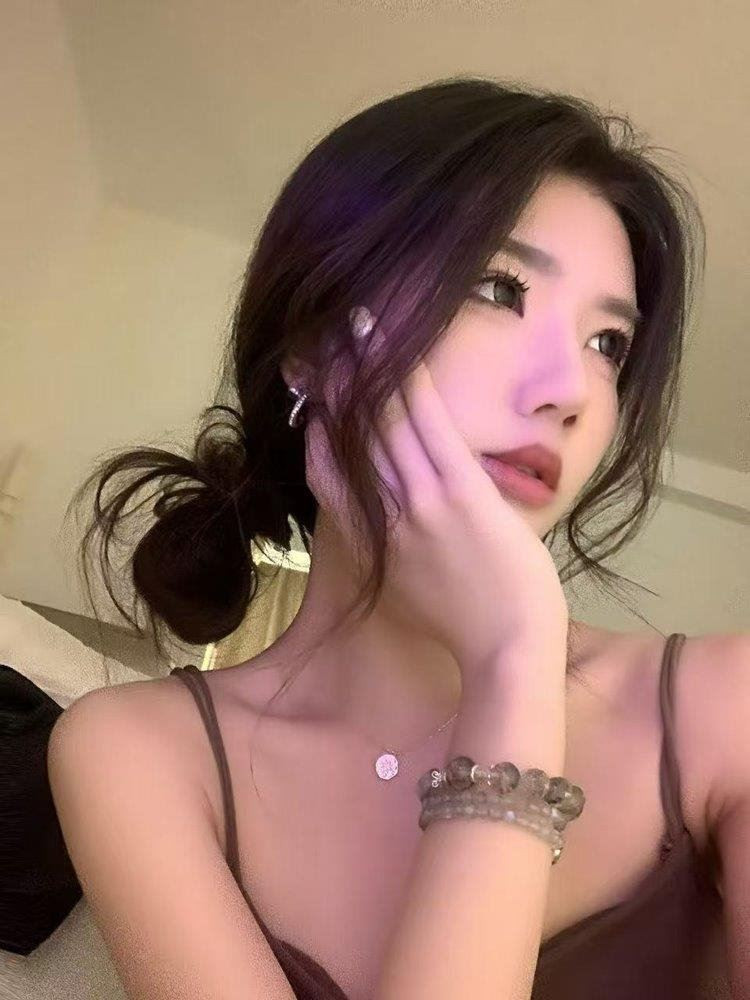 u2733-2746B19D-9742-4D45-A203-2F361BE82FC6-1